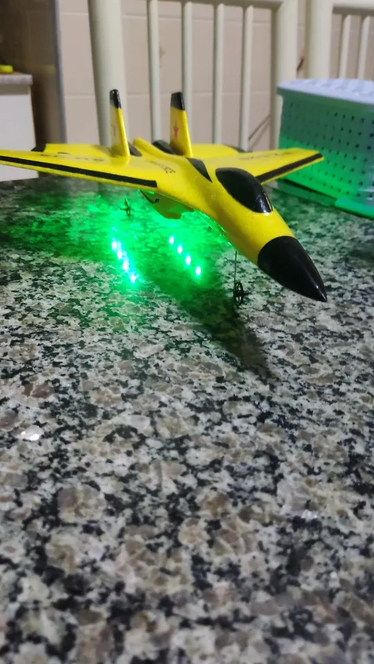 Attachment image review on RC Foam Aircraft SU-35 Plane 2.4G Radio Control