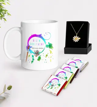

Personalized Art Teacher White Mug Chocolate and Is Daisy Necklace Gift Set-4