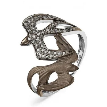 

Kabarovsky ring with 43 white gold diamonds