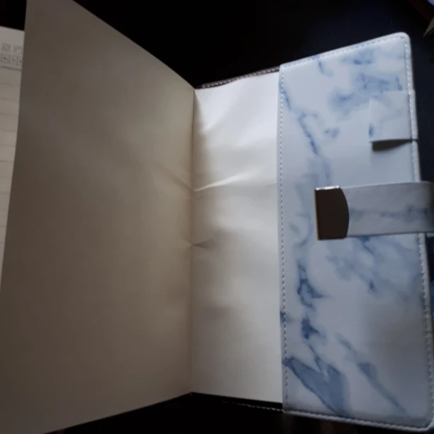 Отзыв о товаре Блокнот с паролем, Мраморная текстура, 100 листов, личный дневник с замком, кодовый плотный блокнот, кожаные офисные и школьные принадлежности, подарок от пользователя S***a