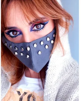 

Mask hygienic reusable. Mask studs.