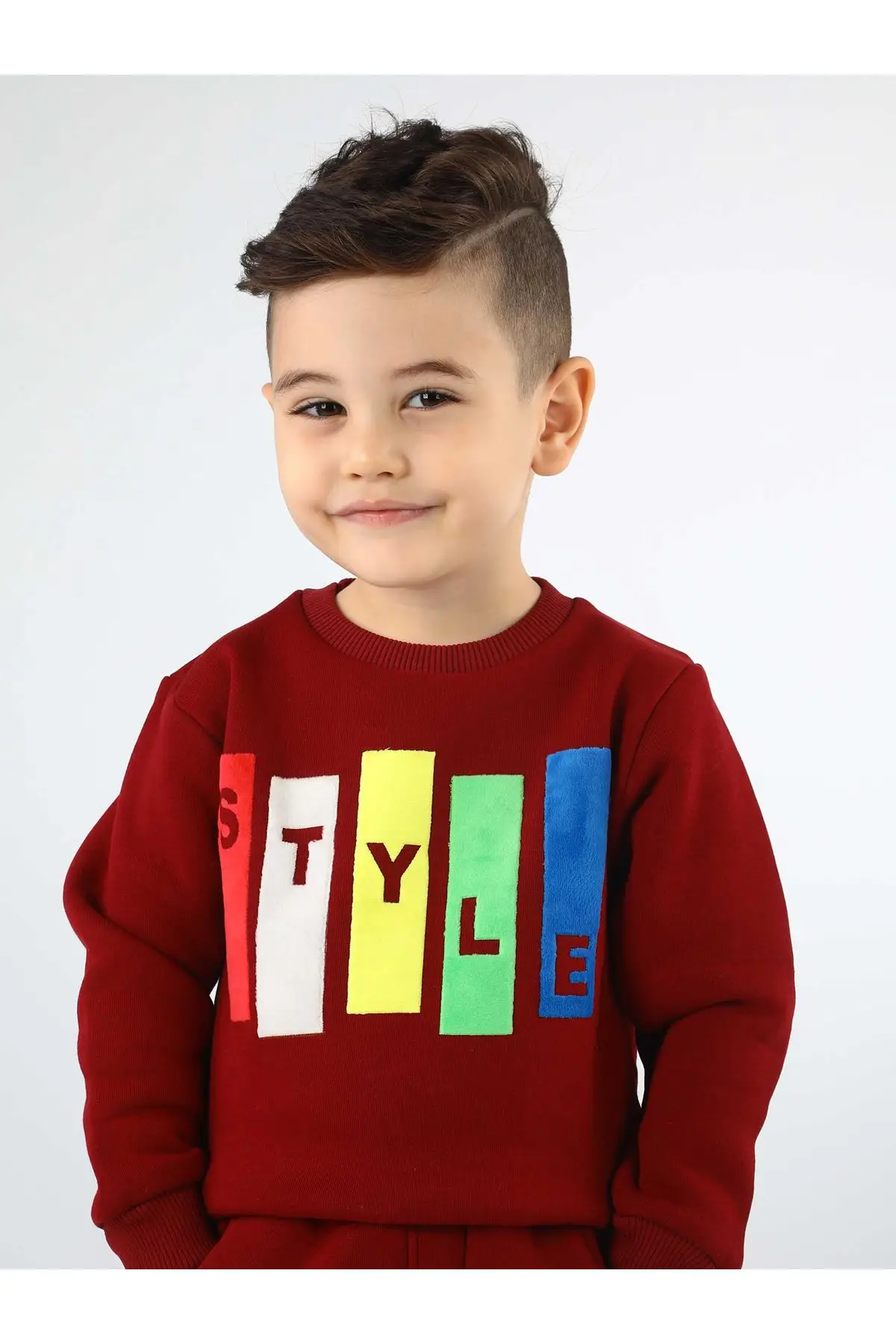 

Burgundy Winter Male Child Sweatshirt