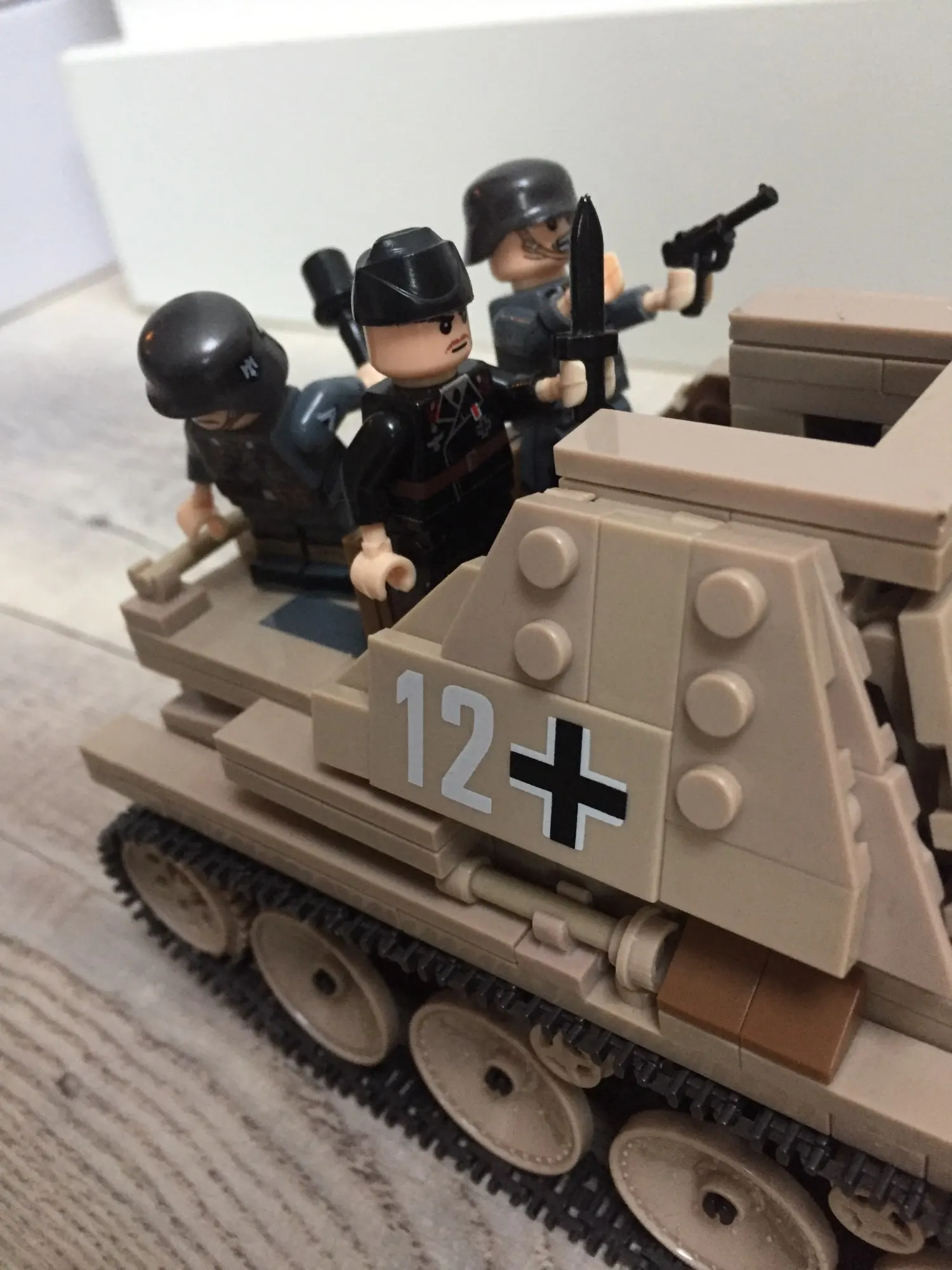 608 sztuk WW2 wojskowy niemiecki łasica tank Building Blocks wojskowy samobieżny anti tank gun broń cegły dzieci zabawki dla dzi