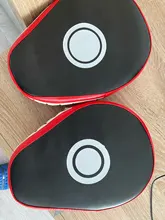 Muay Thai-Muay Thai de boxeo curvo, deflector curvo resistente a los golpes, entrenamiento Sanda, de cuero PU, objetivo de mano de 5 dedos