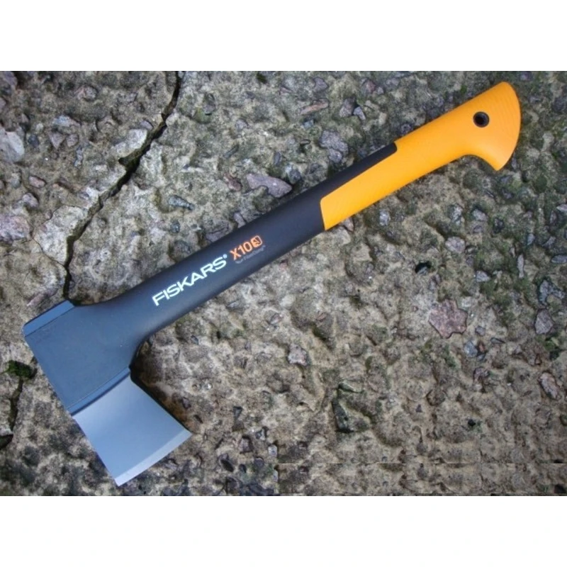 Универсальный топор Fiskars X10 S(1015619