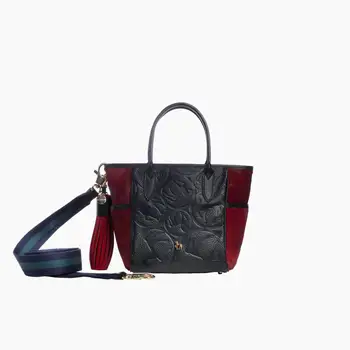 

Petusco Heritage-made handbag de Piel Gala Little Black