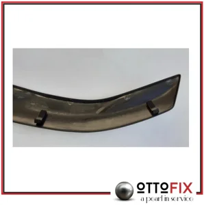 Image 5 - DACIA DUSTER 2018 AND LATER HOOD DEFLECTOR   PIANO BLACK   FREE SHIPPING   EASY INSTALLATION