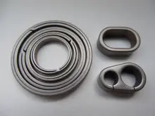 Llaveros de aleación de titanio para hombre, llaveros de anillos pendiente hebilla superligero para coche, regalo creativo masculino, venta al por mayor