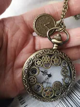 Cobre antiguo Vintage Steampunk bronce hueco de collar de reloj de bolsillo de cuarzo colgante de cadena de reloj de las mujeres de los hombres con accesorios