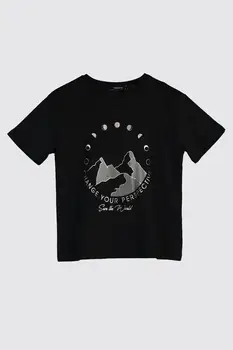 

Trendyol Printed Semifitted Knitted T-Shirt TWOSS20TS1239