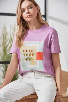 

Trendyol Printed Semi Fitted Knitted T-Shirt TWOSS20TS0575