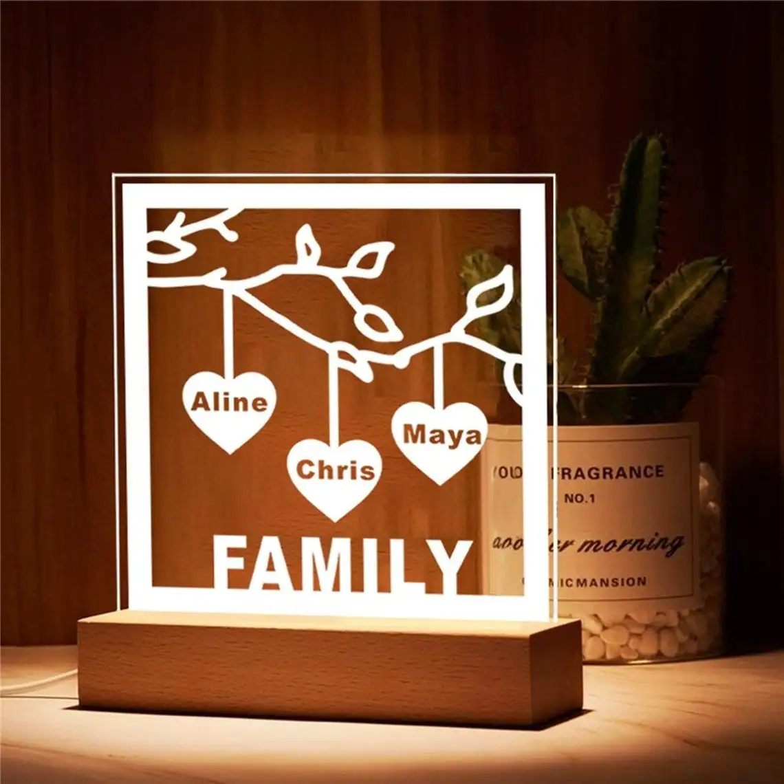 Personalized Family Tree Night Light Heart Names up to 12 Names USB Led Wooden Base Lamp for Mother’s Day Christmas Mom Gift 