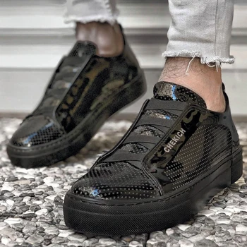 

Men Vulcanize Shoes Sneakers Breathable Casual Shoes No-slip Male Lace Up Lightweight Tenis Masculino Hiking Sport Shoe Quick Dry Original Platform classic Shoes for Men Zapatillas Hombre Comfortable Sneakers CH011