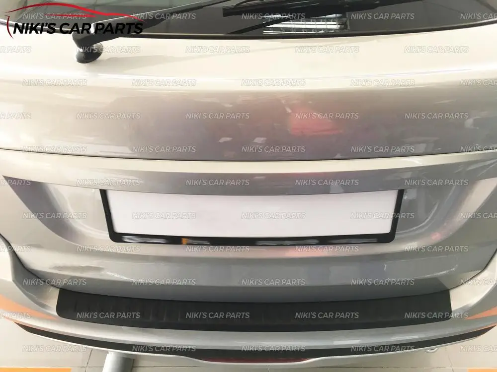 Защитная пластина заднего бампера для Lada Granta FL Liftback 2018 пластиковая ABS защитная