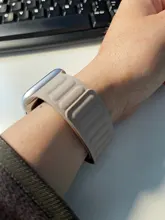 Correa de enlace de cuero para Apple watch, banda de 44mm, 40mm, 38mm, 42mm, pulsera de bucle magnético original, iWatch seires 3, 5, 4, 6 SE