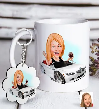 

Personalized Women 'S Boss Caricature Of White mug And Keychain Gift Seti-3