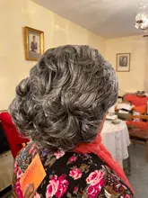 Peluca completa de cabello sintético para mujer, rizos oscuros cortos, pelucas espesas para el día a día
