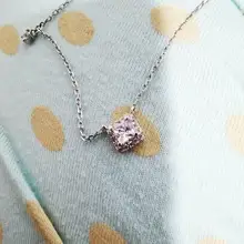 Collar con colgante de diamante cuadrado pequeño para mujer, de Plata de Ley 925, cadena Simple de clavícula brillante a la moda, joyería de boda, regalo de fiesta