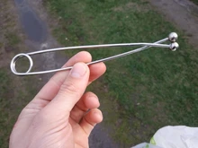 Accesorios esféricos plateados de cabeza de serpiente duraderos, abridor de boca, herramientas de señuelo de agarre de labio, pinza de pescado, dispositivo de desenganche