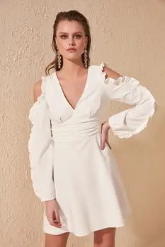 

Trendyol Sleeve Detail Dress TPRSS20EL0347