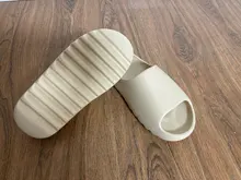 Zapatillas de verano de las mujeres de los hombres goma Eva para interiores 2021 Cool Fondo suave sandalias tendencia diapositivas Unisex chinelas zapatos para la playa casa 36-45