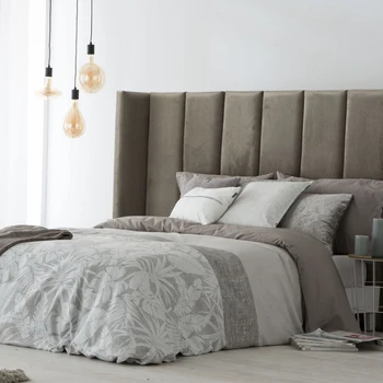 

ANTILO ANTARES BEIGE JACQUARD duvet cover. BED LINEN