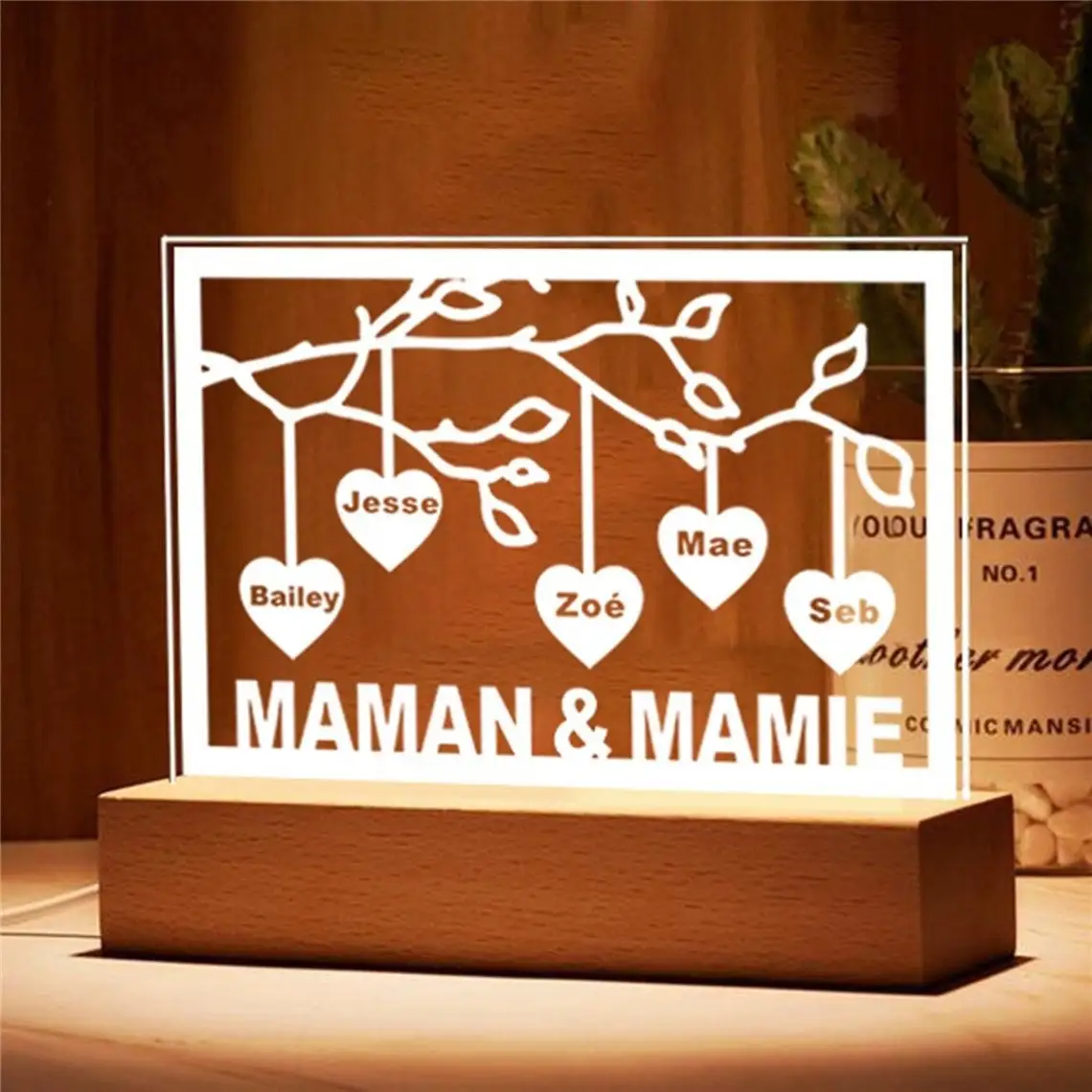 Personalized Family Tree Night Light Heart Names up to 12 Names USB Led Wooden Base Lamp for Mother’s Day Christmas Mom Gift 