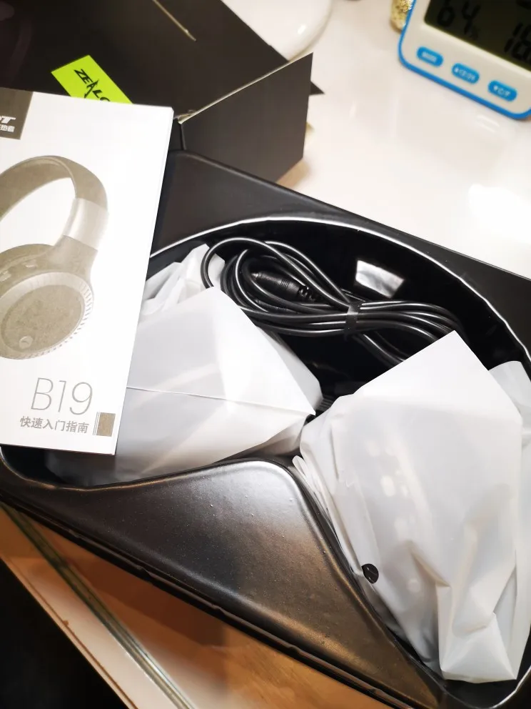 Отзыв о товаре Наушники ZEALOT B19 с ЖК-дисплеем, Hi-Fi стерео наушники, Bluetooth беспроводная гарнитура с микрофоном, FM-радио, слот для карт памяти TF от пользователя M***a