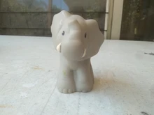 Figuras de Fisher para niños, mini personas, animales del zoo, ballena, león, juguetes de figuras de personajes animados, regalo de Navidad, 1 ud.