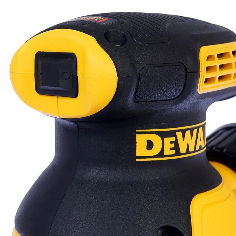 Машина шлифовальная эксцентриковая DeWalt DWE6423 (Амплитуда колебаний 2,6мм, крепление на липучке)
