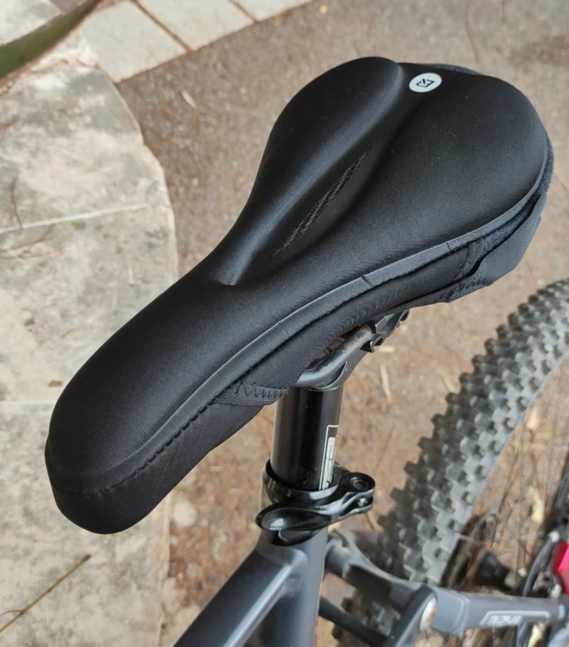 Asvert Selle de Vélo, Selle Vélo Confortable, Selle Vélo Route, Selle VTT  Gel, Selle Vélo Gel Anti-Choc Siège Réglable Antidérapant VTT Route, Siège  de Vélo pour Bicyclett/VTT/Vélo de Route : : Sports