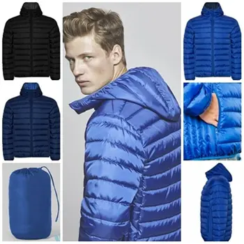 

Man up jacket Padded with padding soft touch and Hood Fixed. Norway