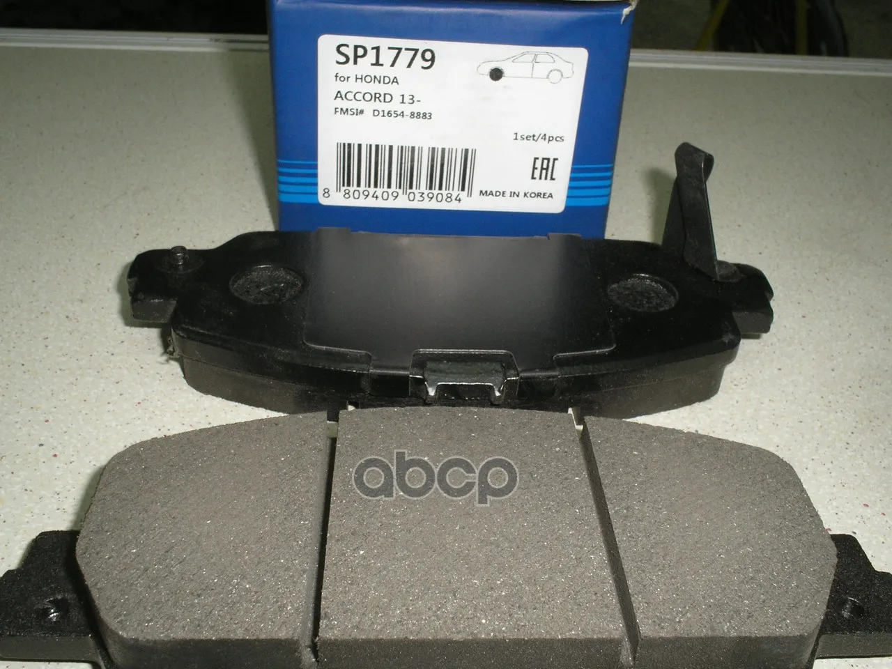 Колодки Тормозные Honda Accord 13-/Hr-V 15- Передние Sangsin Brake Sp1779 Sangsin brake арт. SP1779