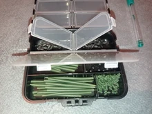 Unids/caja de equipo de pesca de carpa, mangas Kit que incluye antienredos, cuentas de tope de gancho, tornillo de cebo giratorio Boilie, 300