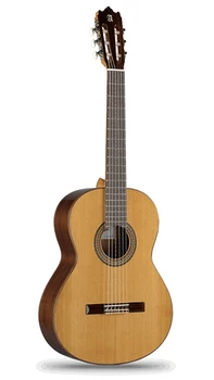 

6.204 classical student 3C a classical guitar, Alhambra