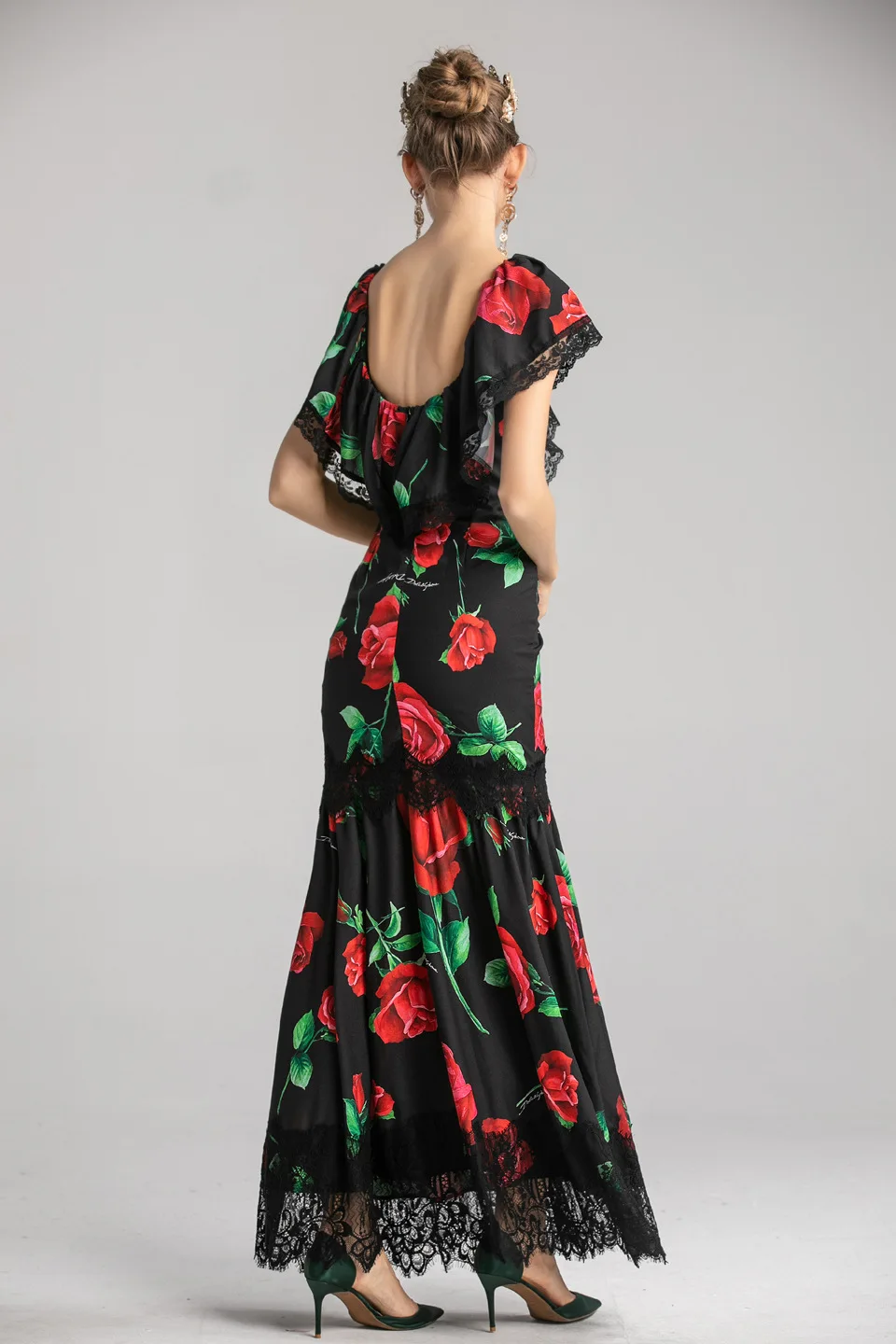 12303046763_119271691