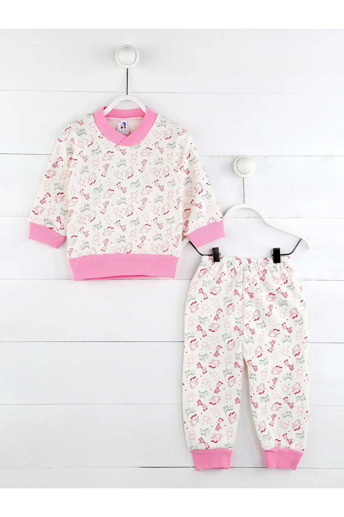 

Pink Female Child Sleepwear Set
