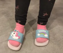 Suihyung-Zapatillas de unicornio arcoíris para niños y niñas, zapatos de playa para niños, pantuflas suaves para interiores