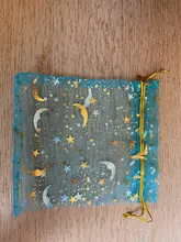 Bolsa de gasa de 50 Uds., bolsas negras de estrellas y luna de 9*12cm, paquete de organza de diseño especial, regalo de boda bronceado, paquete de joyería de dulces