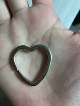 Más barato Mezclar 10 unids/pack ronda/corazón/Flor llaveros de Metal llavero con anilla Split anillos Unisex llavero accesorios DIY