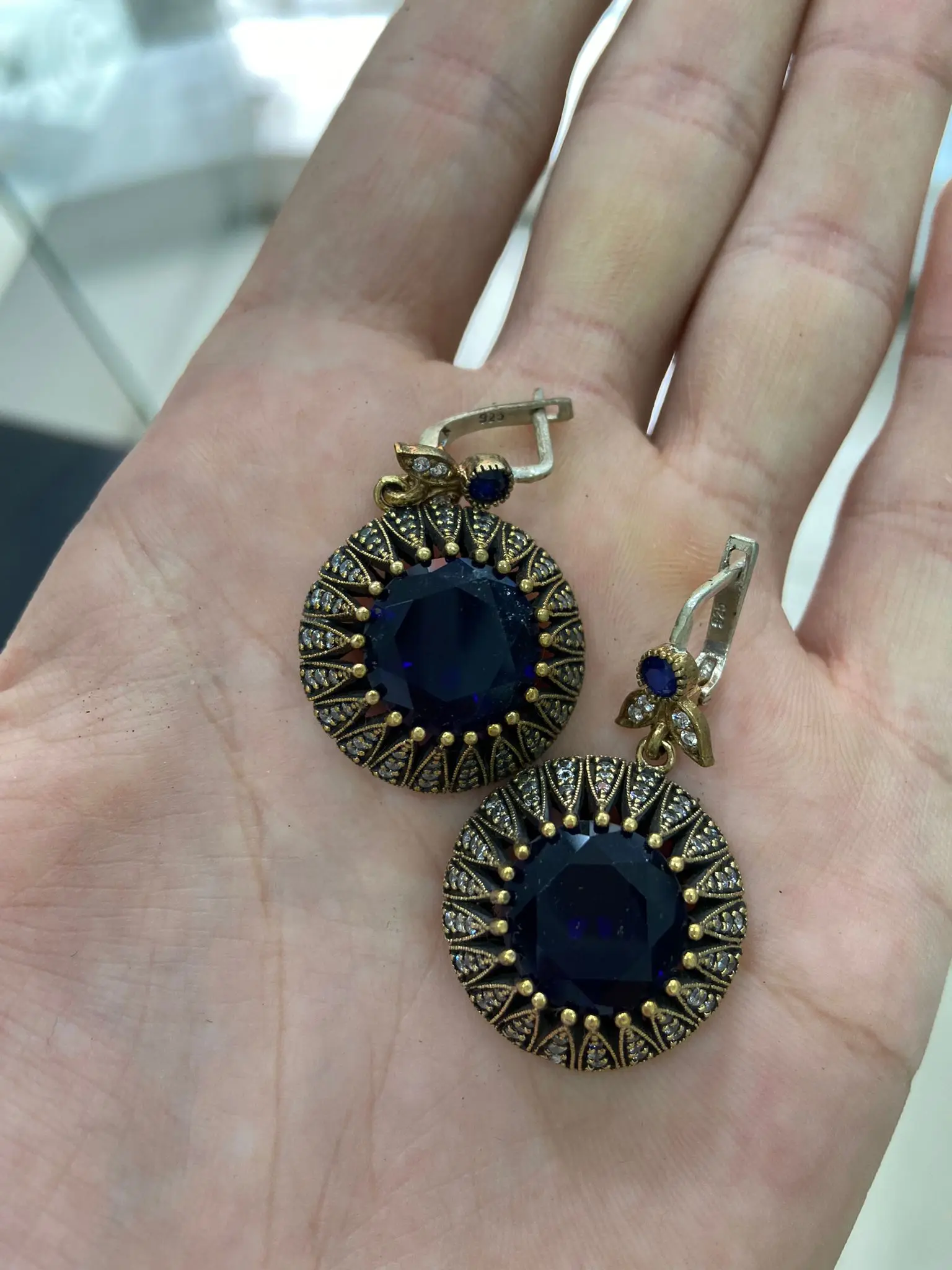 

Silver Authentic Round Earrings Handmade