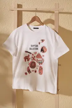 

Trendyol Printed Boyfriend Knitted T-Shirt TWOSS20TS1513