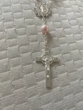 Perla de imitación de cuentas católica Rosario Católico comunión color plata alas colgantes del Crucifijo pulsera lindo regalo