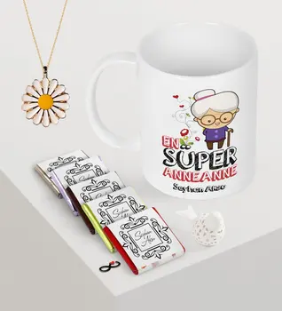 

Personalized Top Super Granny Mug Chocolate Daisy Necklace Set