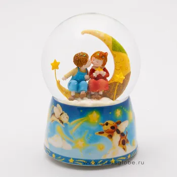 

Glass ball with snow close your eyes, Snow Ball, snow globe