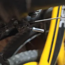 Puntas internas de aluminio para cable de freno de palanca de bicicleta MTB, piezas de engarces para cambio de marchas, tapas de extremos, 50 unids/lote