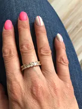 Huitan-anillo de compromiso con Circonia cúbica para mujer, sortija de compromiso, de boda, de lujo, cuadrado, Micro pavé, promesa de amor, gran oferta