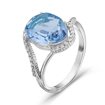 

Silver ring with cubic zirconia