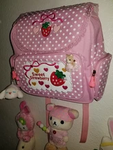 Mochila con bordado de fresa para niñas, Bolsa Escolar rosa, regalo de cumpleaños, 2020, dibujos animados japoneses nuevos