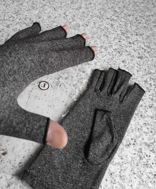 PainAway™ Compression Gloves photo review